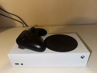 Xbox series s and 1tb seagate expansion card