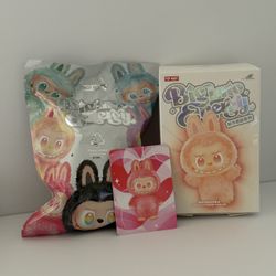 POP Mart Big Into Energy Labubu LOVE