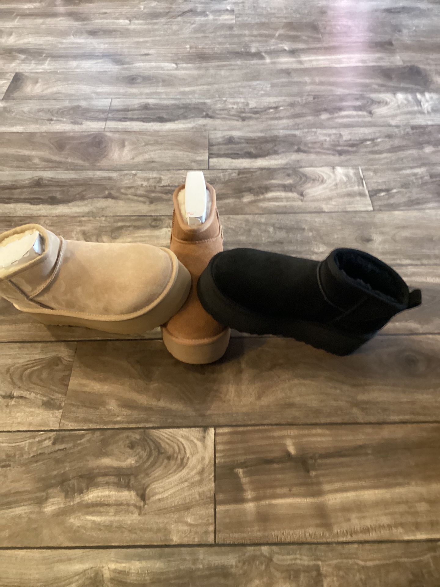 Uggs Women Ultra Mini Classic Platform
