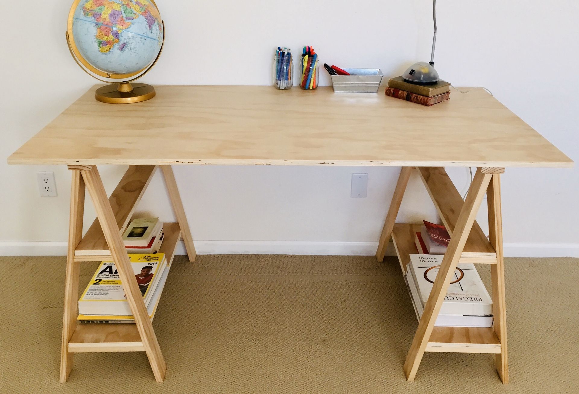 DESK or TABLE