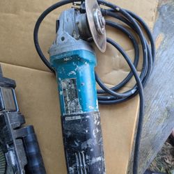 Makita 4.5" Corded Angle Grinder 9564CV