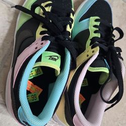 Nike dunk low SE (GS) free99