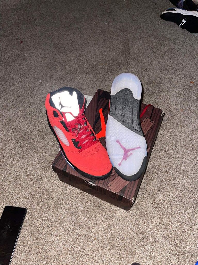 Jordan 18 , Jordan 5, Jordan 13