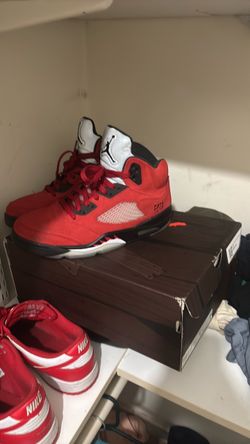 Jordan 5 raging Bulls