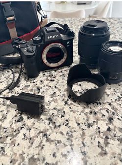 Sony Alpha a7111 Mirrorless