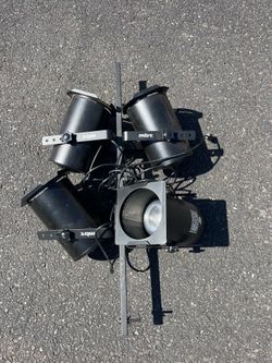 MBT Stage / DJ Par Can Lighting System – Vintage Non-LED Setup