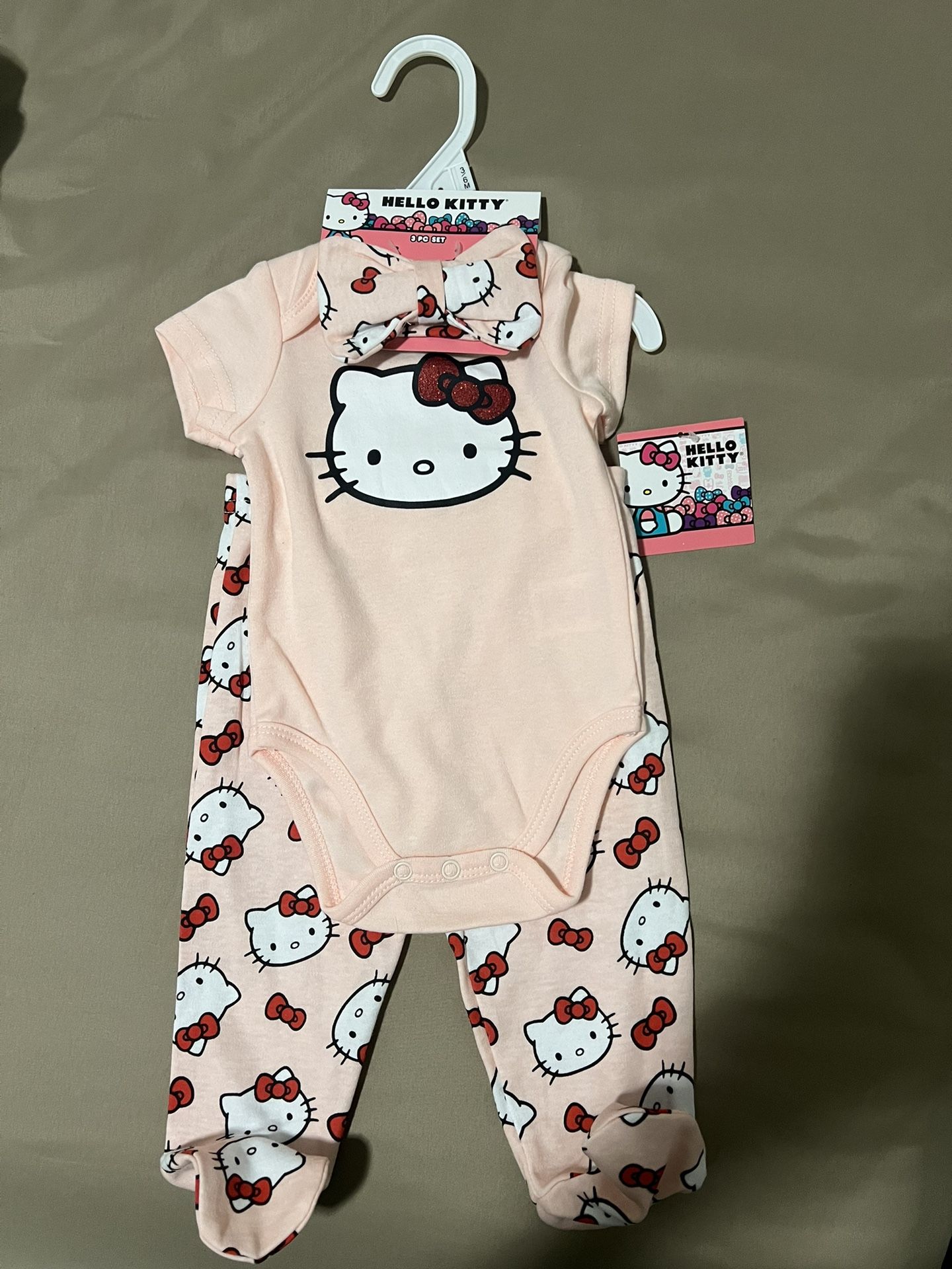 hello kitty 3 piece baby set