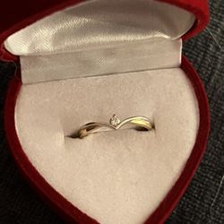 14K White Gold Diamond Ring – APART – Size 7 – Elegant and Delicate