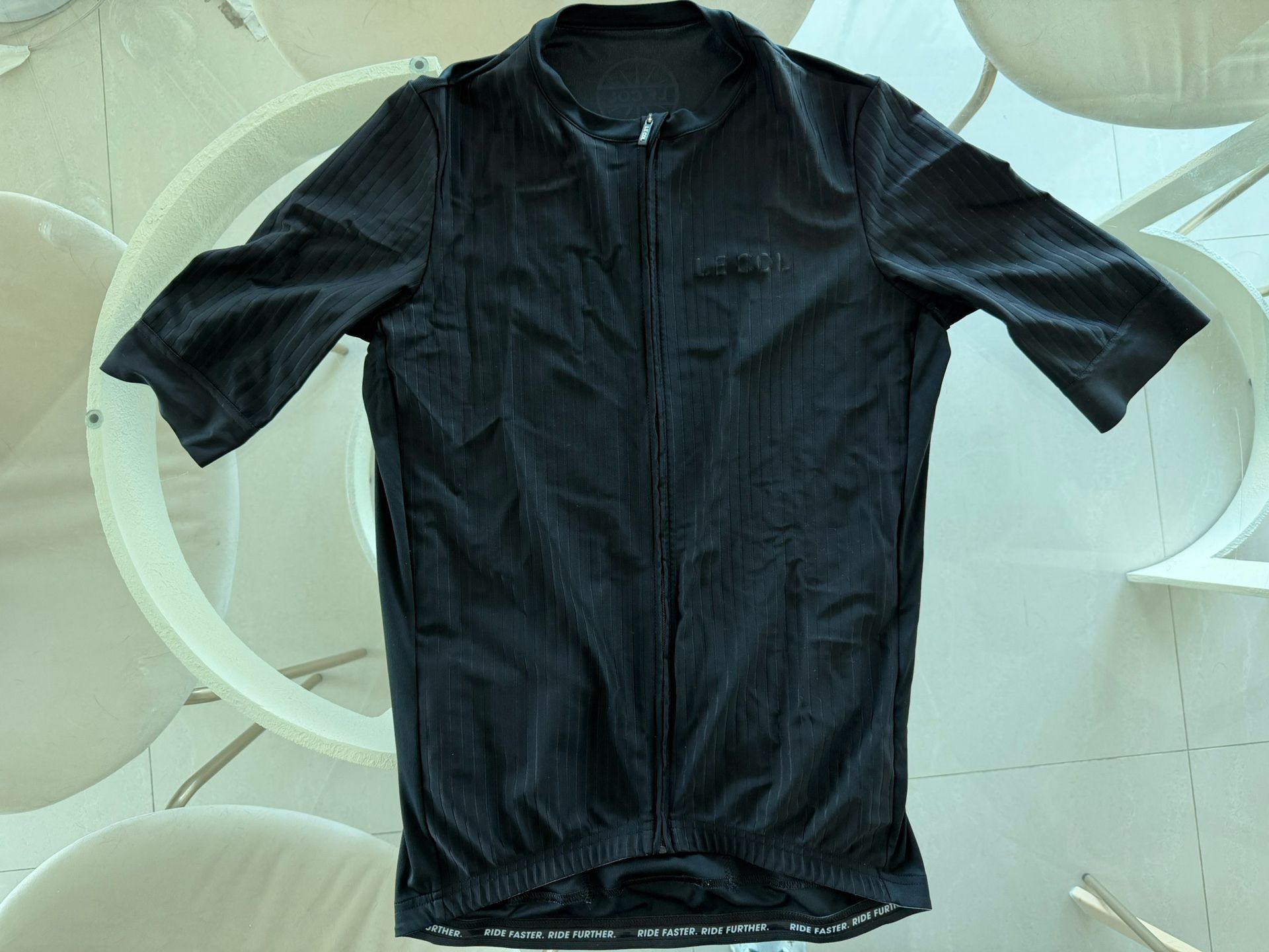 Le Col Pro Aero Cycling Jersey (Black)