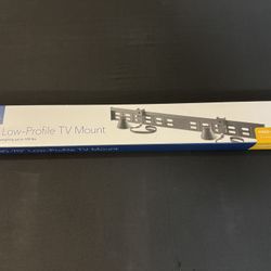 Insignia TV Mount (40”-70” TVs) 100lb Weight Capacity 