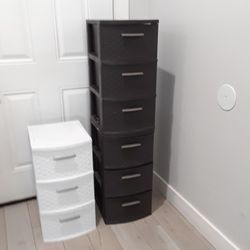 3 Plastic Drawers 