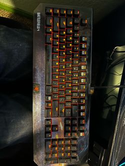 Battlefield 4 edition Blackwidow Razer Keyboard