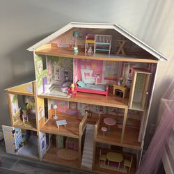 Kid Kraft Doll House