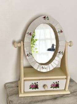 Shabby Vanity Dressing Table Top Mirror Stand w Jewelry Drawer
