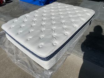 $450 OBO - WinkBed Queen Mattress – Firmer Model