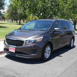 2017 Kia Sedona