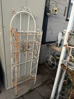 Stand Vintage Garden IRON WHITE RUST