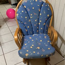 Rocking Chair 