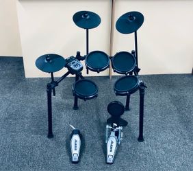 Alesis 8 pc. Electric Drum Set w/Kick Pedal