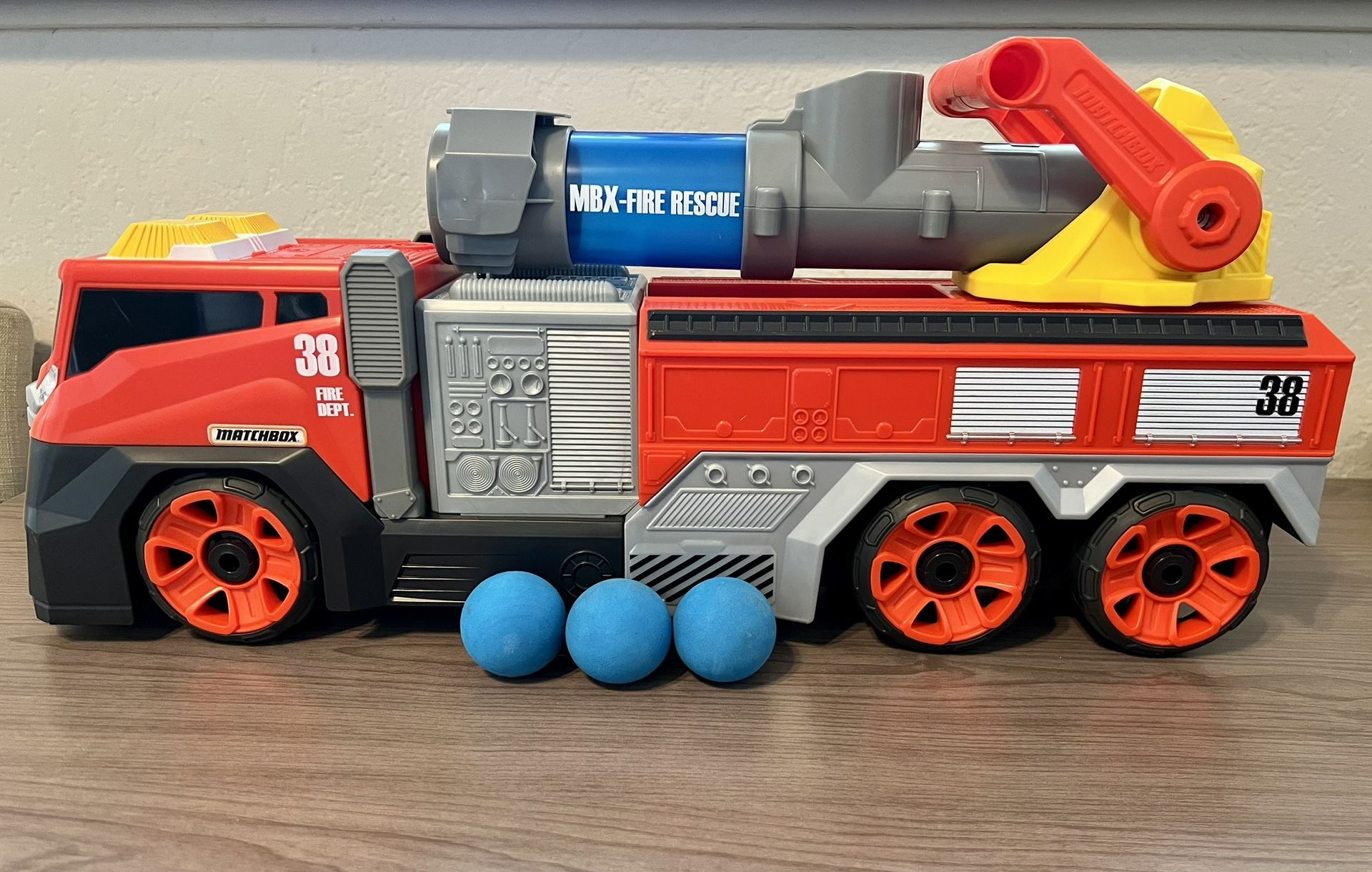 Matchbox Super Blast Fire Large Truck