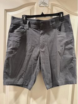 Men’s Grey Shorts Size 34