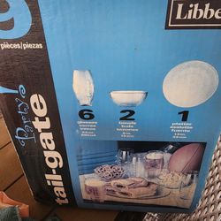 9 Piece Tailgate Party Set