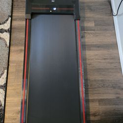 Walking PAD Treadmill w Remote