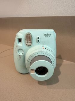 Fujifilm Instax Mini 8 Camera