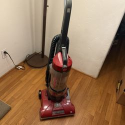 FREE WindTunnel P.A.W.S. Vacuum Cleaner 