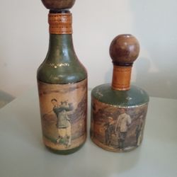 Vintage Beverage Golf Set Liquor Bottles Decor