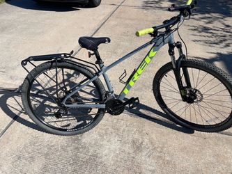Trek Marlin 6 Mountain Bike – 17.5” Frame – $425 OBO