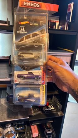 Hot wheels 83 Silverado 62 Chevy Honda odyssey