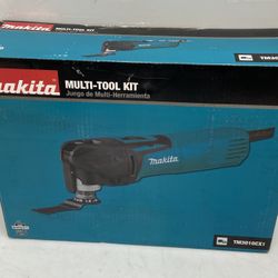 Makita TMC3010CX1 3 Amp Corded Variable-speed Oscillating Multi Tool Kit