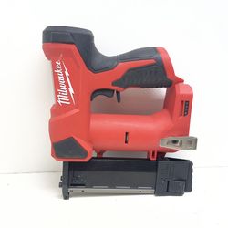 Milwaukee M12 Pin Nailer 208492/12