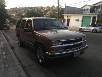 1996 Chevy Tahoe V8 208K miles