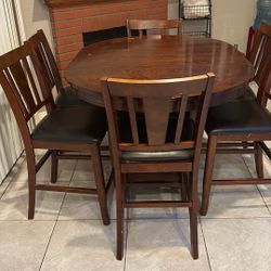 Table Set With Chairs (Read Description)