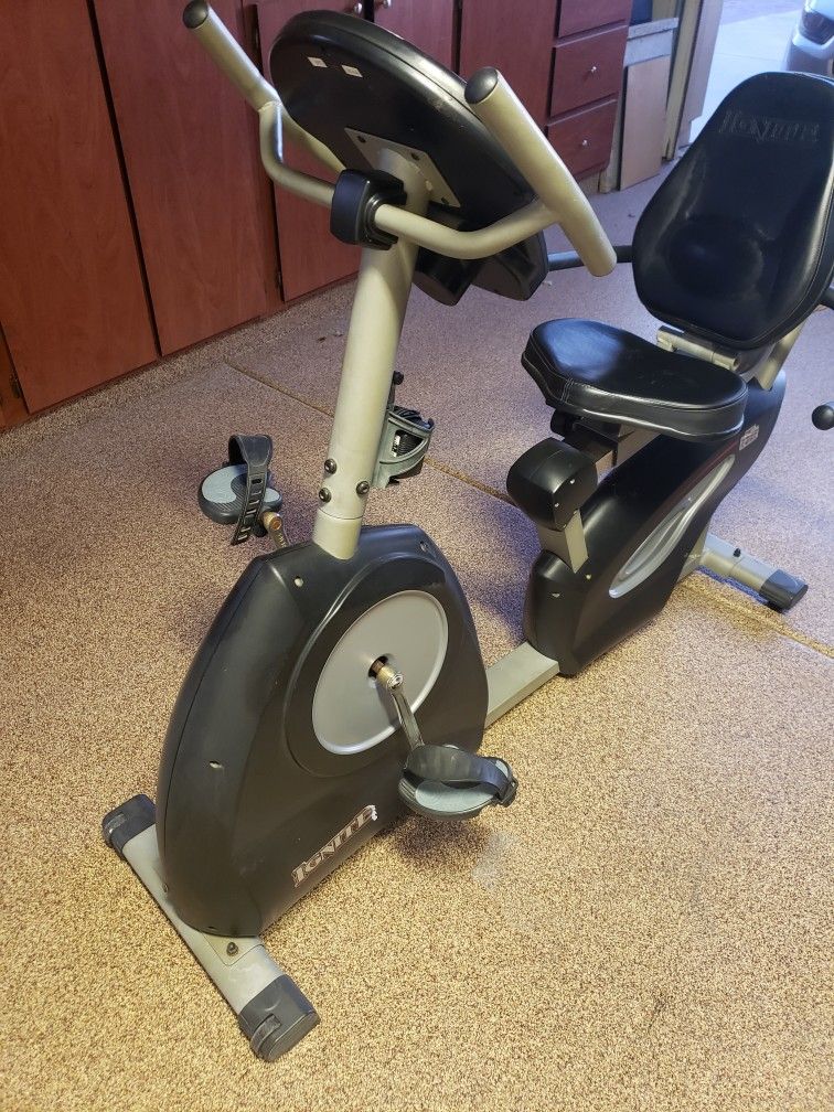 Recumbent Bike
