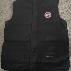 canada goose vest 