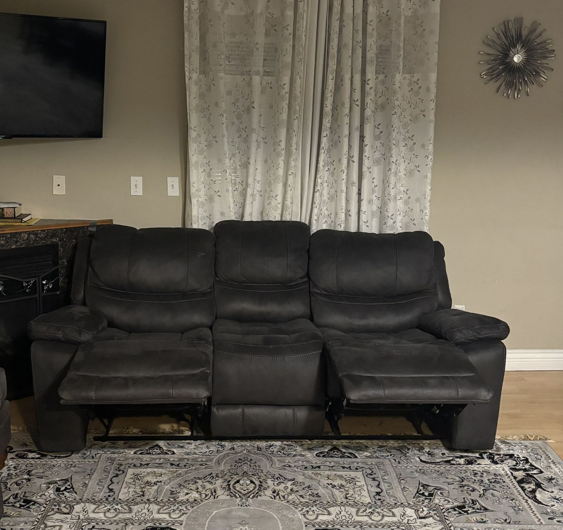 Couch With Foot Rest