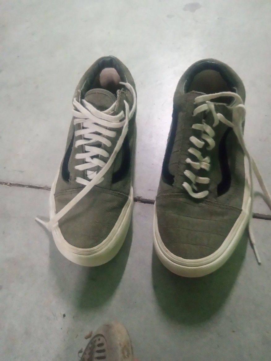 Vans