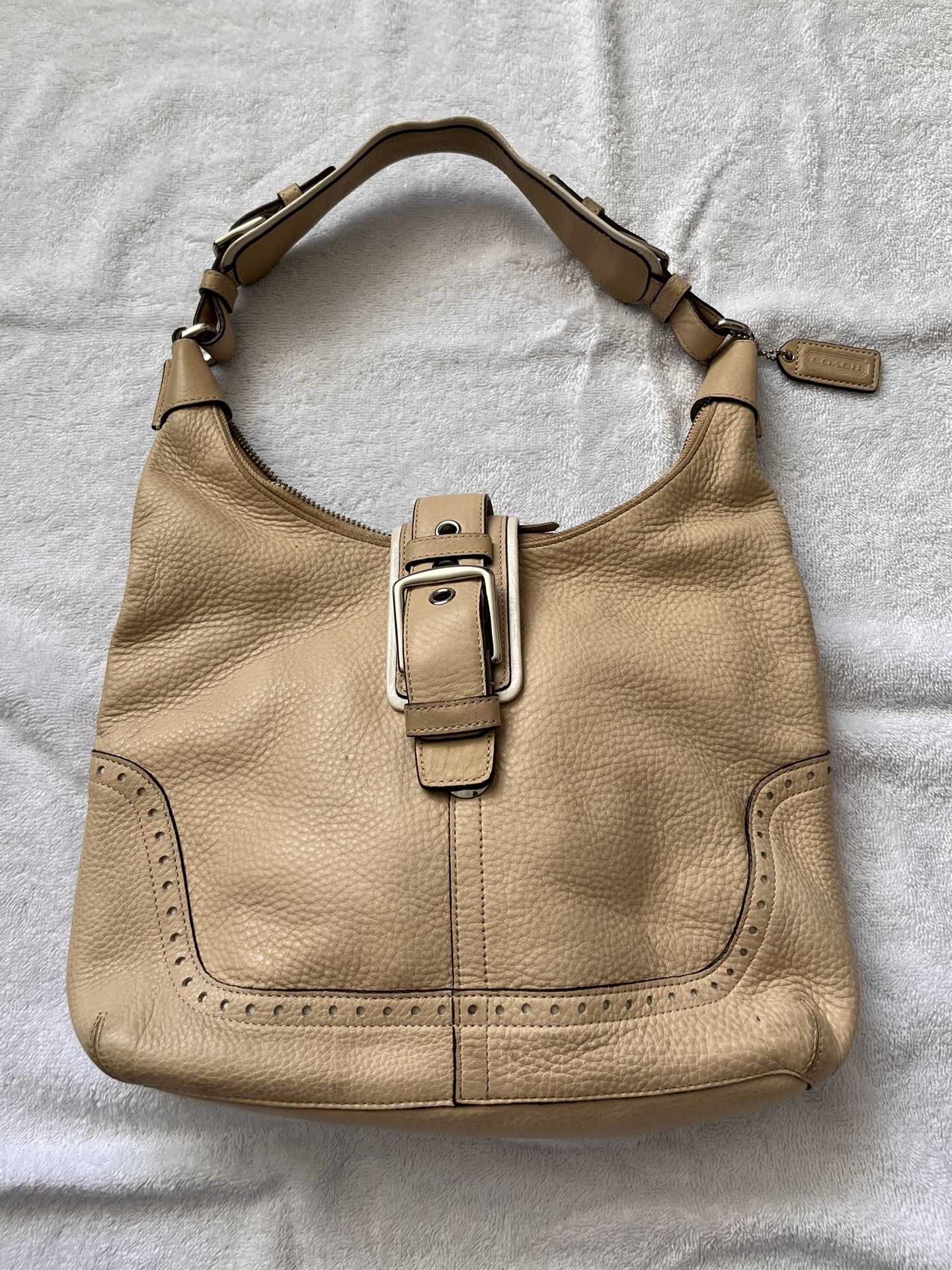 Authentic Coach Legacy Soho Buckle Shoulder Bag - Tan Pebbled Leather
