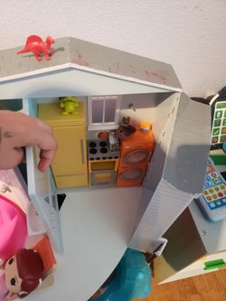 Barbie House