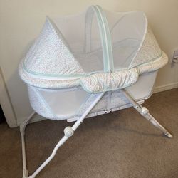 Bassinet 