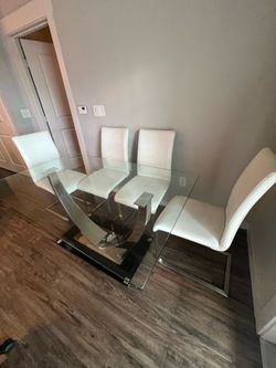 Glass table + 4 FREE chairs