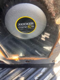 Kicker Subwoofer & Crunch amp