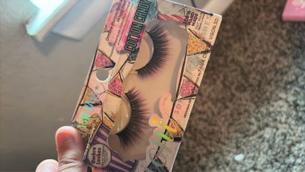 Lashes