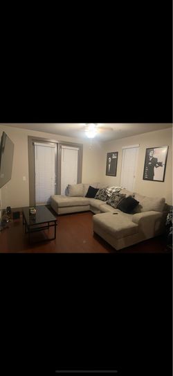 Comfy couch  can negotiate price