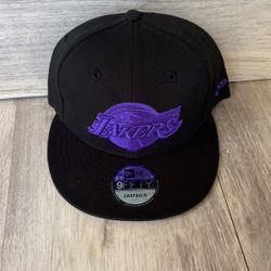 Lakers New Era Snapback Hat$35