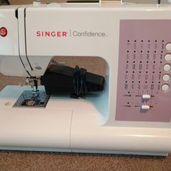 Singer Sewing Machine Quilting And Lots More