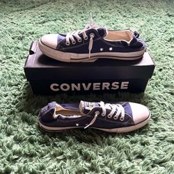 Women’s Navy Blue Converse size 11